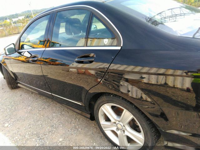 Photo 5 VIN: WDDGF8BB4BR152345 - MERCEDES-BENZ C-CLASS 