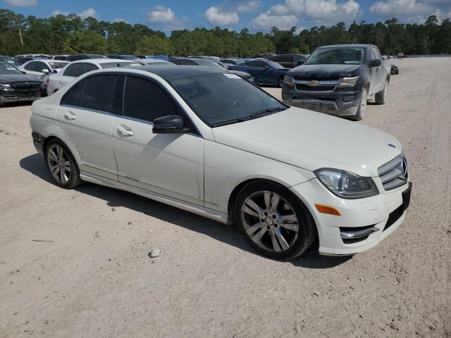 Photo 3 VIN: WDDGF8BB4CA650593 - MERCEDES-BENZ C 300 4MAT 