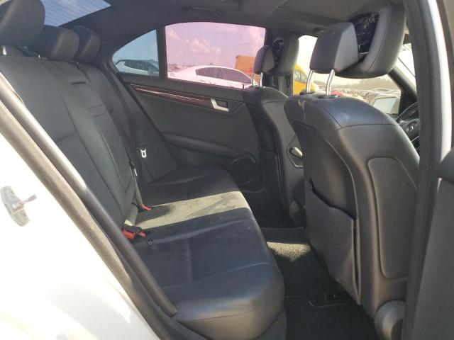 Photo 9 VIN: WDDGF8BB4CA650593 - MERCEDES-BENZ C 300 4MAT 