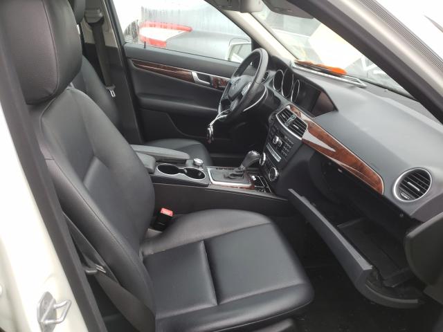 Photo 4 VIN: WDDGF8BB4CA689202 - MERCEDES-BENZ C 300 