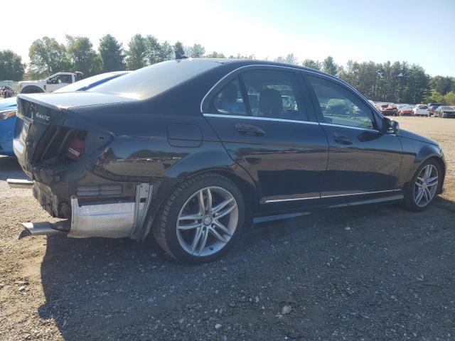 Photo 2 VIN: WDDGF8BB4CR226980 - MERCEDES-BENZ C 300 4MAT 