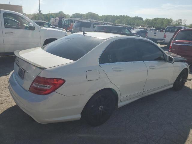 Photo 2 VIN: WDDGF8BB4CR228552 - MERCEDES-BENZ C-CLASS 