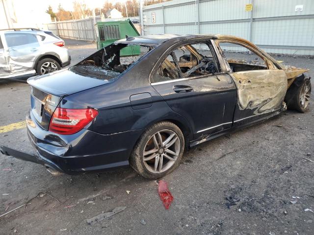 Photo 2 VIN: WDDGF8BB4CR234979 - MERCEDES-BENZ C 300 4MAT 