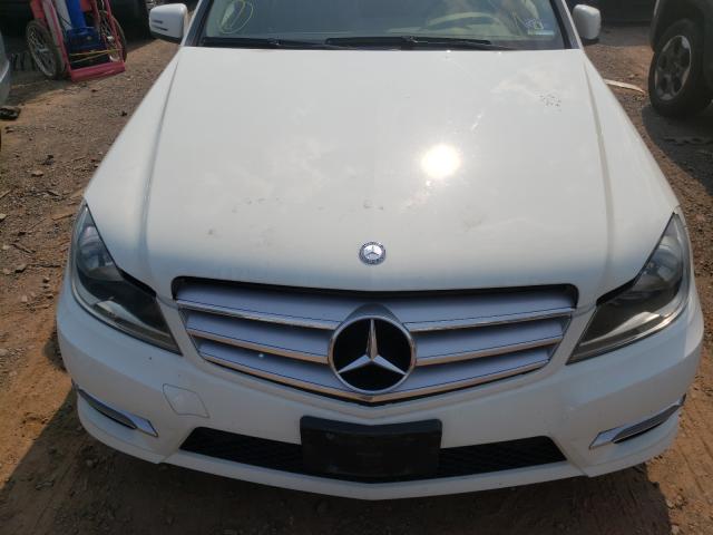 Photo 8 VIN: WDDGF8BB4CR238479 - MERCEDES-BENZ C 300 4MAT 