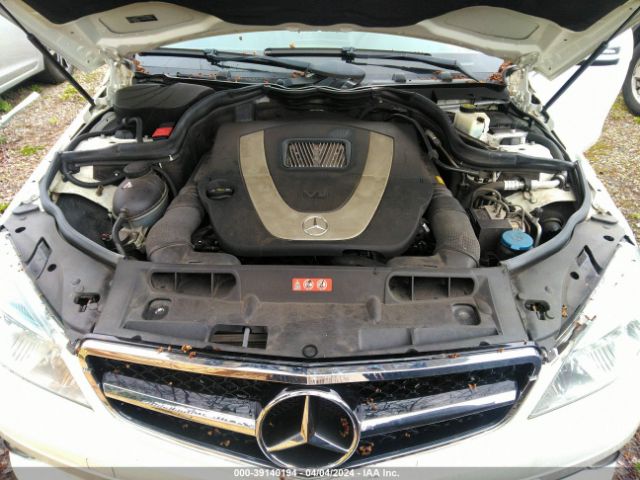 Photo 9 VIN: WDDGF8BB5AR090386 - MERCEDES-BENZ C 300 