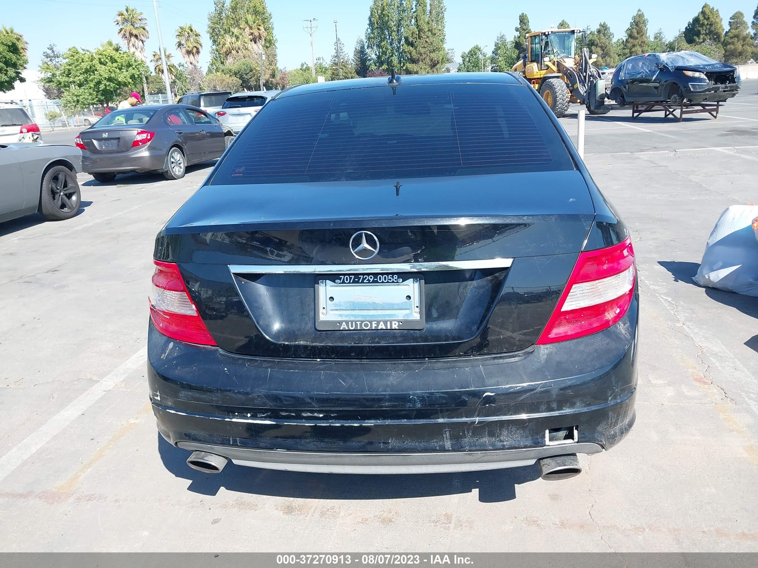 Photo 16 VIN: WDDGF8BB5AR102472 - MERCEDES-BENZ C-KLASSE 