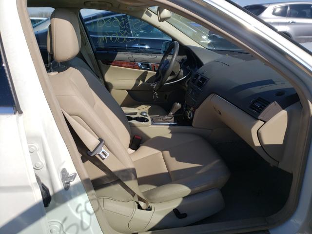 Photo 4 VIN: WDDGF8BB5AR114301 - MERCEDES-BENZ C 300 4MAT 