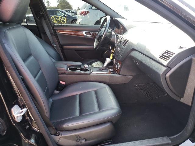 Photo 4 VIN: WDDGF8BB5BR134372 - MERCEDES-BENZ C 300 4MAT 