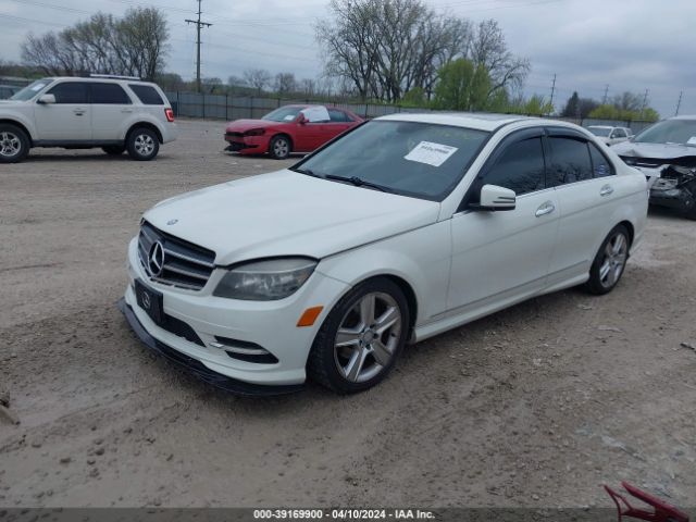 Photo 1 VIN: WDDGF8BB5BR139104 - MERCEDES-BENZ C 300 