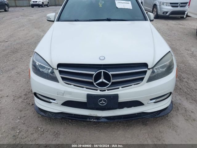 Photo 5 VIN: WDDGF8BB5BR139104 - MERCEDES-BENZ C 300 