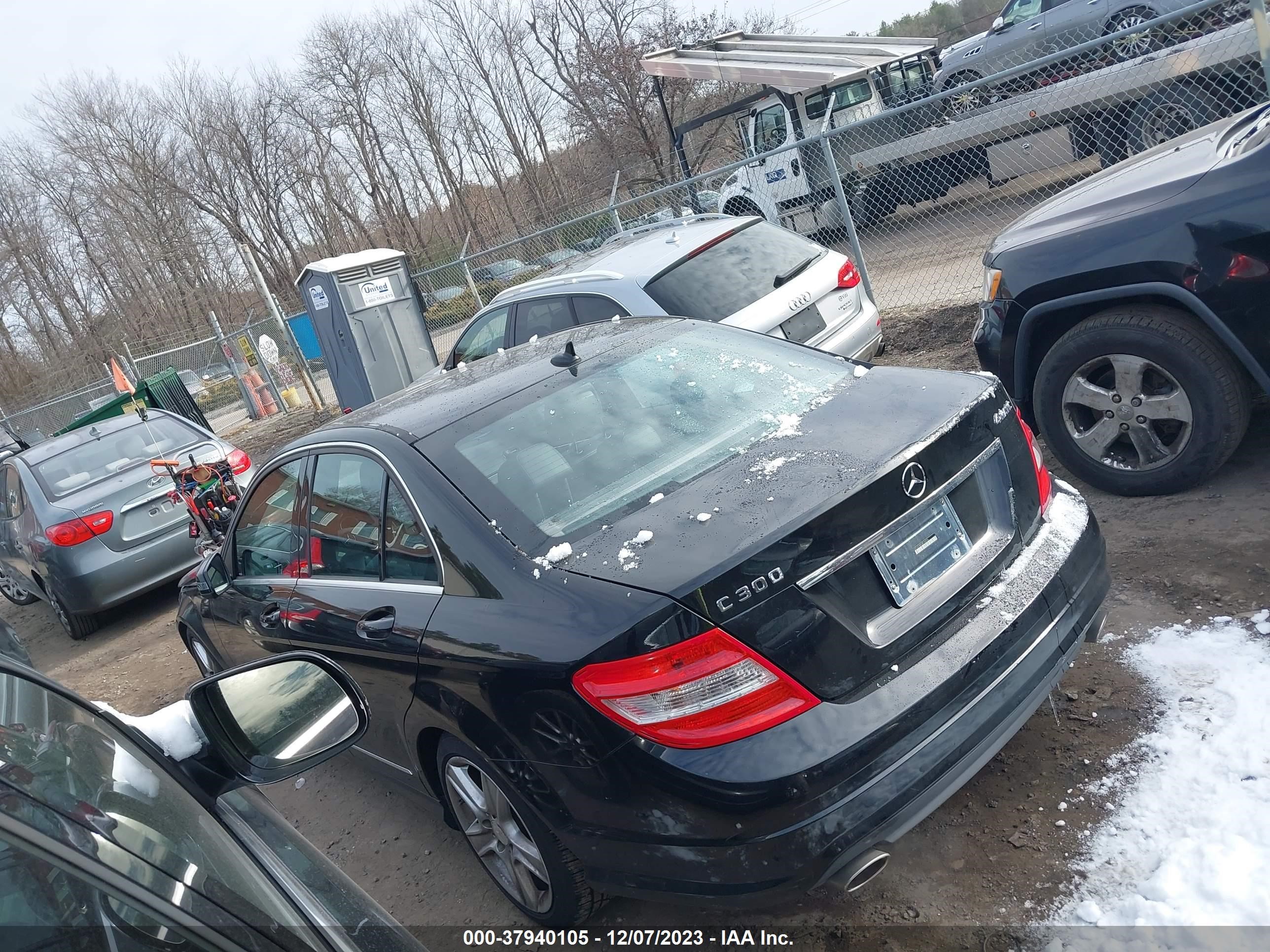 Photo 2 VIN: WDDGF8BB5BR169056 - MERCEDES-BENZ C-KLASSE 