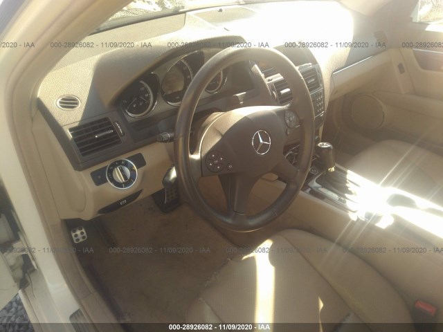 Photo 4 VIN: WDDGF8BB5BR179232 - MERCEDES-BENZ C-CLASS 