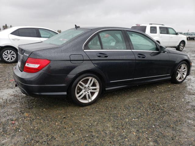 Photo 2 VIN: WDDGF8BB5CA646861 - MERCEDES-BENZ C 300 4MAT 