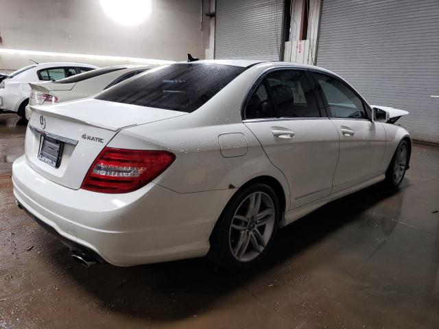 Photo 2 VIN: WDDGF8BB5CA717864 - MERCEDES-BENZ C-CLASS 