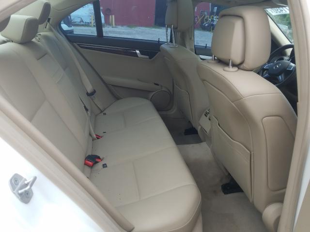 Photo 5 VIN: WDDGF8BB5CF895728 - MERCEDES-BENZ C 300 4MAT 