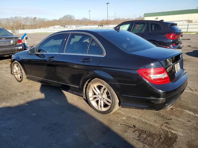 Photo 1 VIN: WDDGF8BB5CR194430 - MERCEDES-BENZ C 300 4MAT 