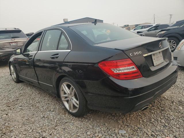 Photo 1 VIN: WDDGF8BB5CR228608 - MERCEDES-BENZ C 300 4MAT 