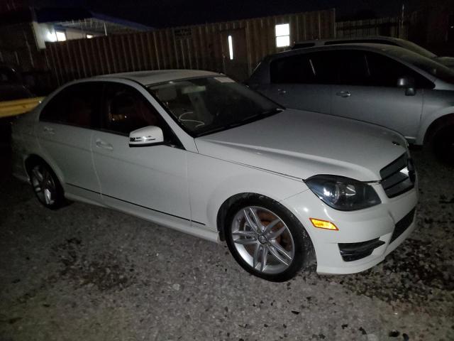 Photo 3 VIN: WDDGF8BB5CR233193 - MERCEDES-BENZ C 300 4MAT 