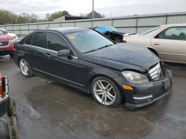 Photo 3 VIN: WDDGF8BB5CR236143 - MERCEDES-BENZ C 300 4MAT 