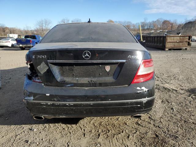 Photo 5 VIN: WDDGF8BB6AF467826 - MERCEDES-BENZ C300 