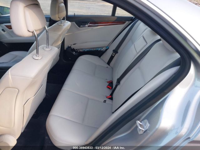 Photo 7 VIN: WDDGF8BB6AR101122 - MERCEDES-BENZ C 300 