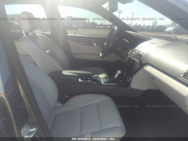 Photo 4 VIN: WDDGF8BB6BA529479 - MERCEDES-BENZ C-CLASS 