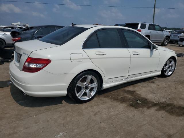 Photo 2 VIN: WDDGF8BB6BR162519 - MERCEDES-BENZ C-CLASS 