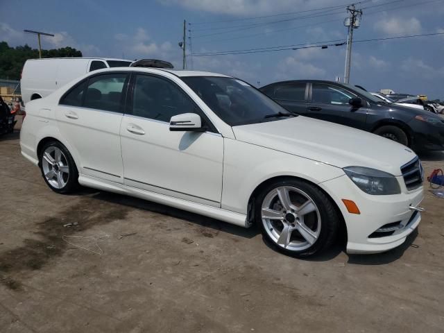 Photo 3 VIN: WDDGF8BB6BR162519 - MERCEDES-BENZ C-CLASS 