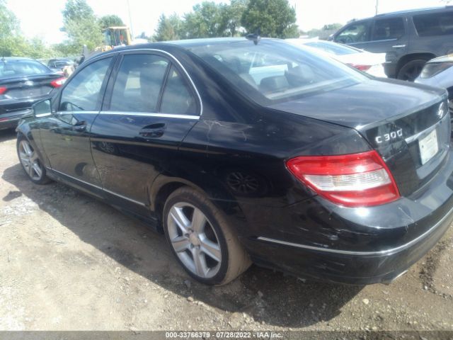 Photo 2 VIN: WDDGF8BB6BR170118 - MERCEDES-BENZ C 300 