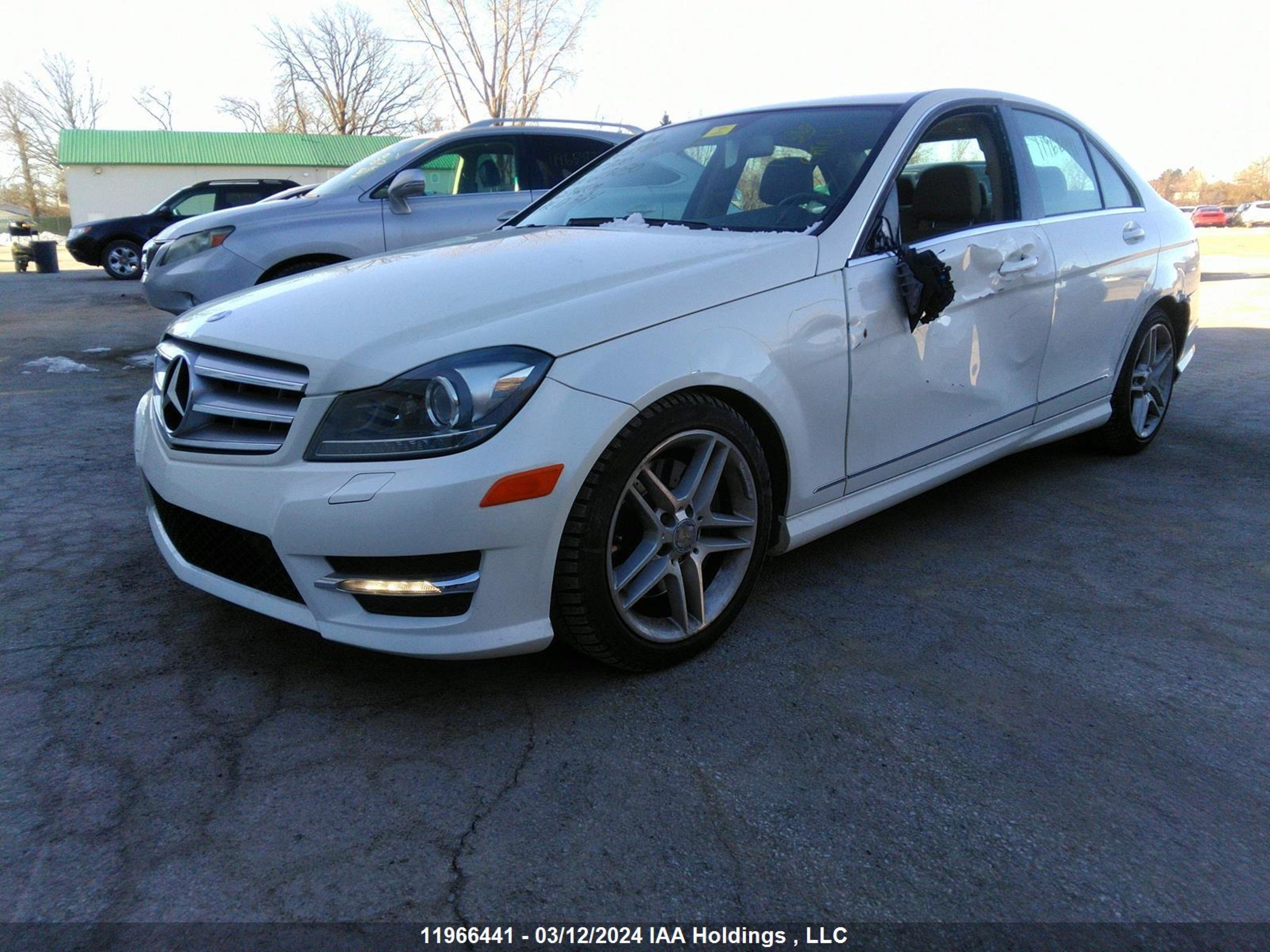 Photo 1 VIN: WDDGF8BB6CA613030 - MERCEDES-BENZ C-KLASSE 