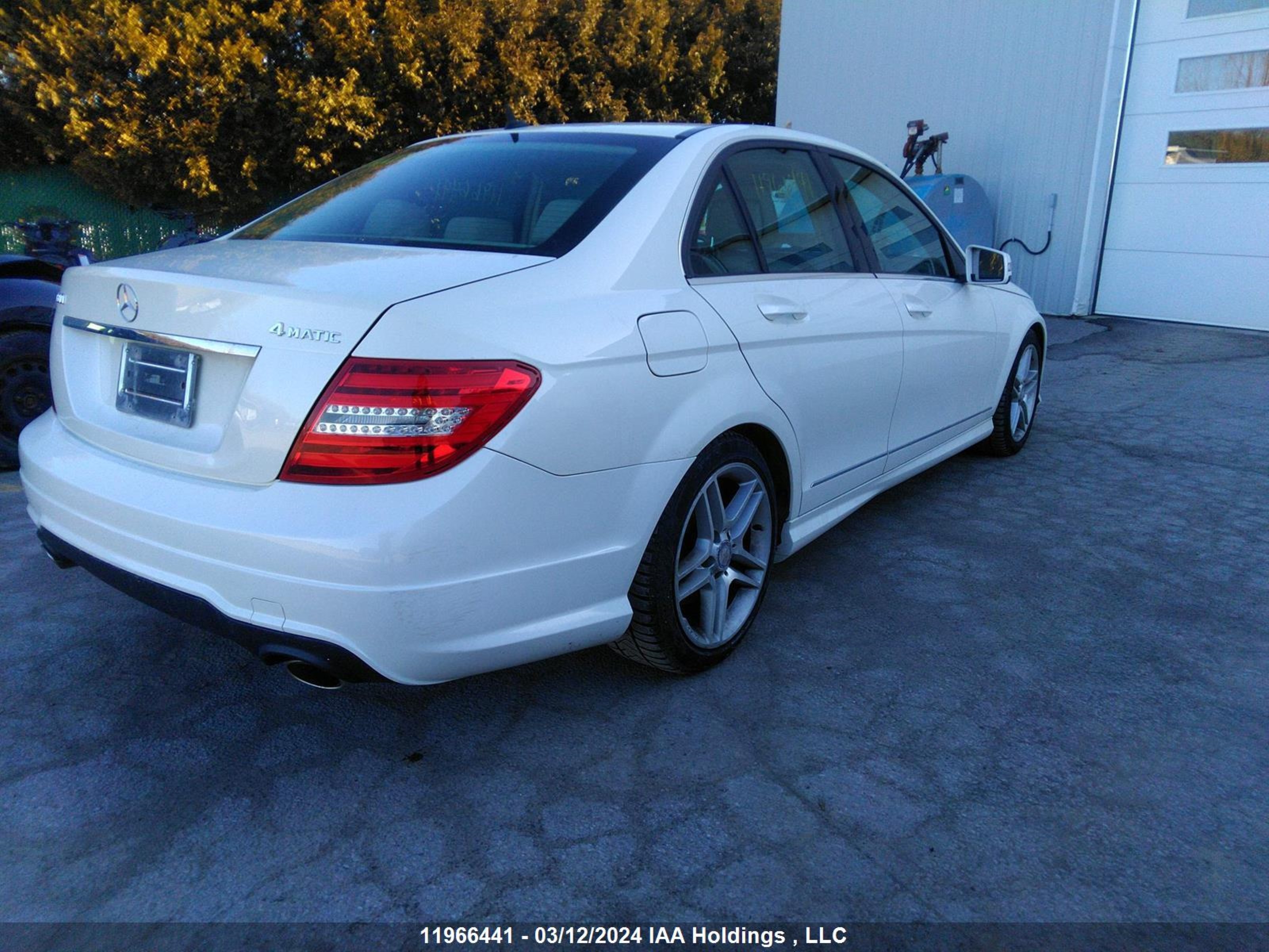 Photo 3 VIN: WDDGF8BB6CA613030 - MERCEDES-BENZ C-KLASSE 