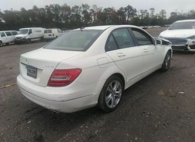 Photo 3 VIN: WDDGF8BB6CA706596 - MERCEDES-BENZ C-CLASS 