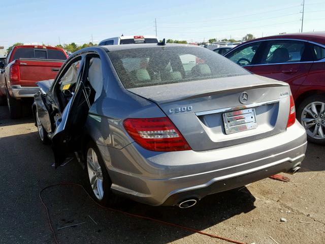 Photo 2 VIN: WDDGF8BB6CA728971 - MERCEDES-BENZ C 300 4MAT 