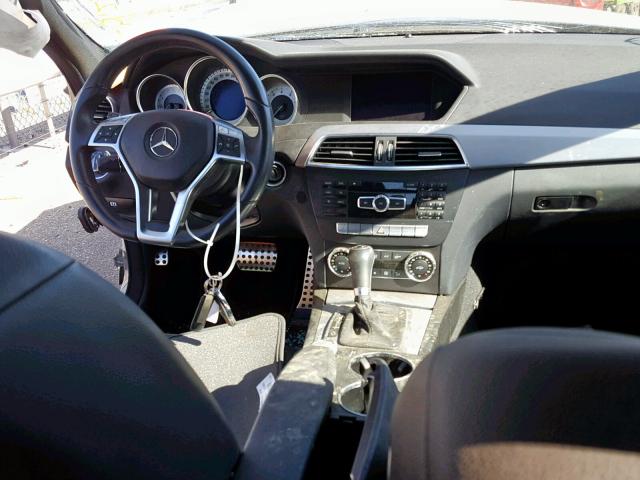 Photo 8 VIN: WDDGF8BB6CA728971 - MERCEDES-BENZ C 300 4MAT 