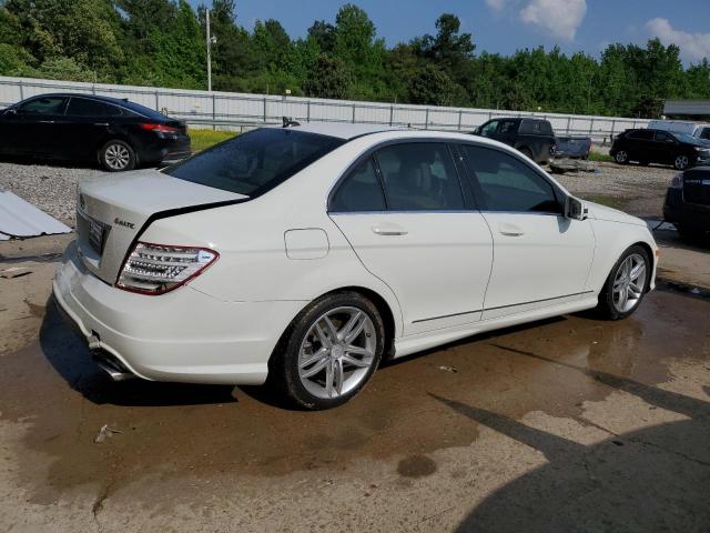 Photo 2 VIN: WDDGF8BB6CF911970 - MERCEDES-BENZ C-CLASS 