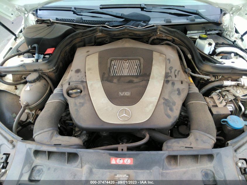 Photo 9 VIN: WDDGF8BB6CR204401 - MERCEDES-BENZ C-KLASSE 