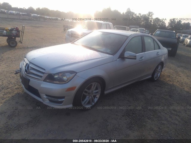 Photo 1 VIN: WDDGF8BB6CR206603 - MERCEDES-BENZ C-CLASS 