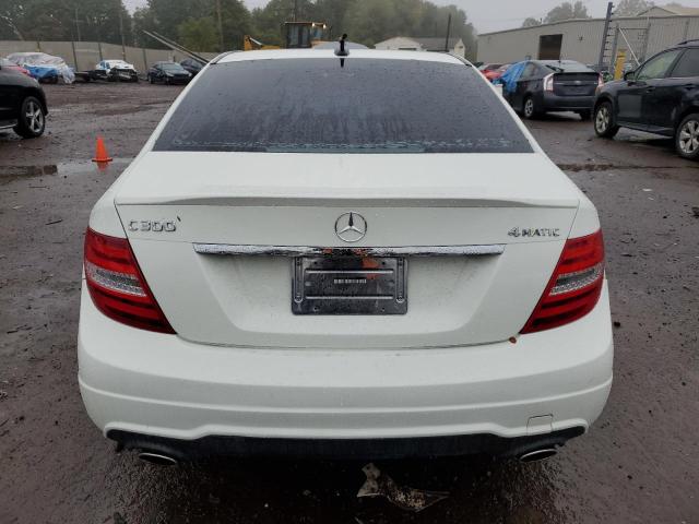 Photo 5 VIN: WDDGF8BB6CR207766 - MERCEDES-BENZ C 300 4MAT 