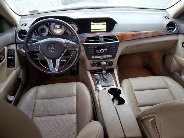 Photo 7 VIN: WDDGF8BB6CR207766 - MERCEDES-BENZ C 300 4MAT 