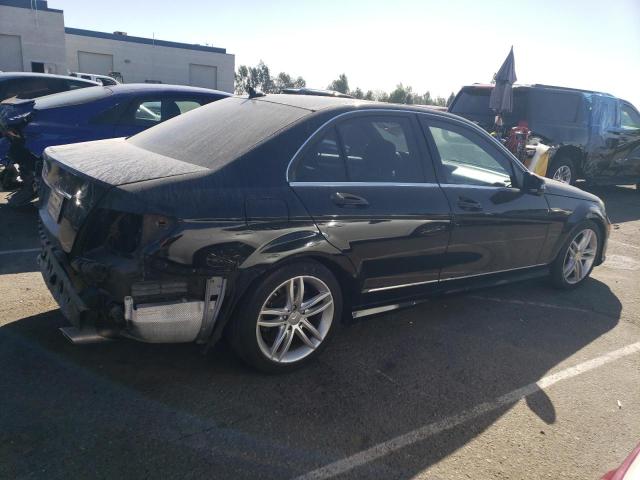 Photo 2 VIN: WDDGF8BB6CR226494 - MERCEDES-BENZ C-CLASS 