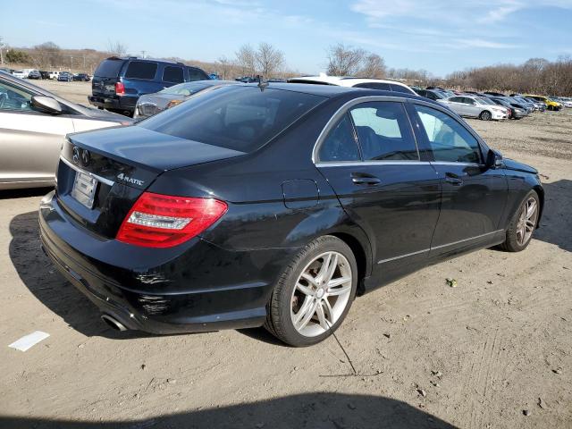 Photo 2 VIN: WDDGF8BB6CR236572 - MERCEDES-BENZ C 300 4MAT 