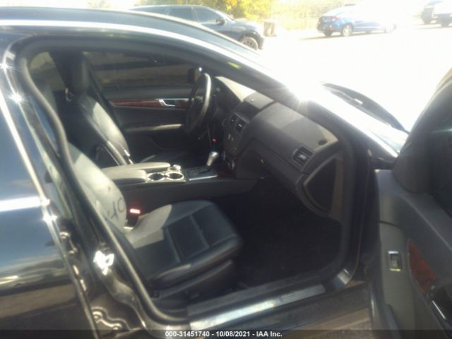 Photo 4 VIN: WDDGF8BB7AF408350 - MERCEDES-BENZ C-CLASS 