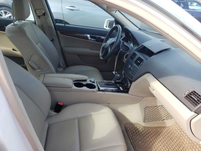 Photo 4 VIN: WDDGF8BB7AF440229 - MERCEDES-BENZ C 300 4MAT 