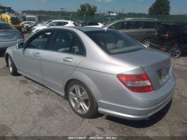 Photo 2 VIN: WDDGF8BB7AF479838 - MERCEDES-BENZ C-CLASS 