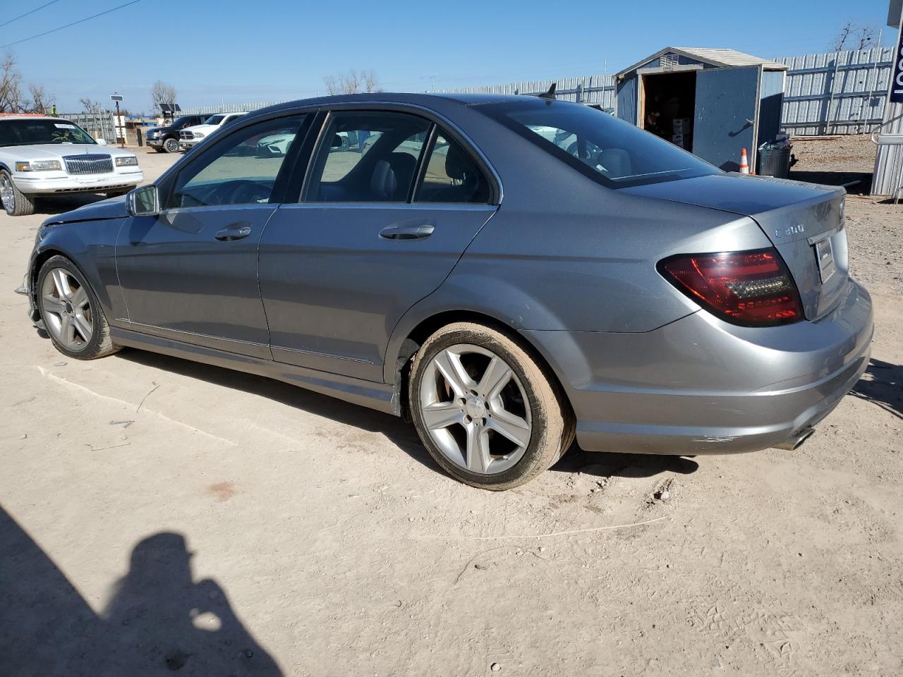 Photo 1 VIN: WDDGF8BB7AR128832 - MERCEDES-BENZ C-KLASSE 