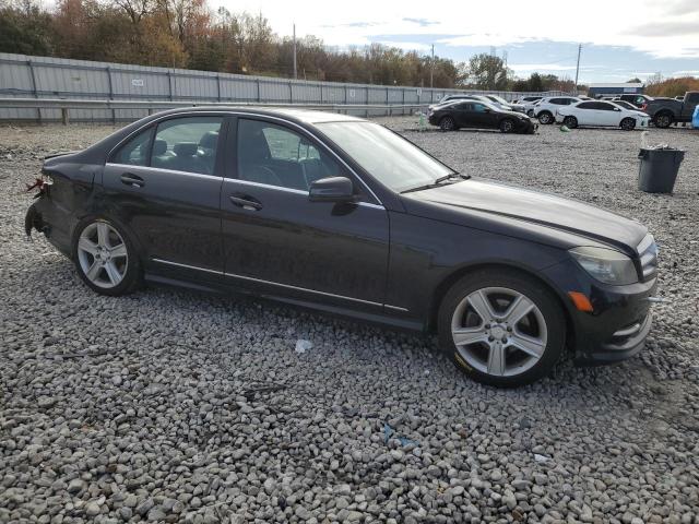 Photo 3 VIN: WDDGF8BB7BR139671 - MERCEDES-BENZ C-CLASS 