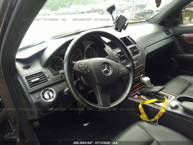 Photo 4 VIN: WDDGF8BB7BR142943 - MERCEDES-BENZ C-CLASS 