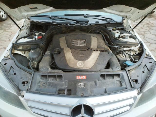 Photo 6 VIN: WDDGF8BB7BR152341 - MERCEDES-BENZ C 300 4MAT 