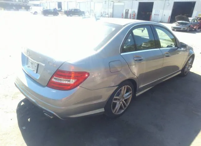 Photo 3 VIN: WDDGF8BB7CA644965 - MERCEDES-BENZ C-CLASS 