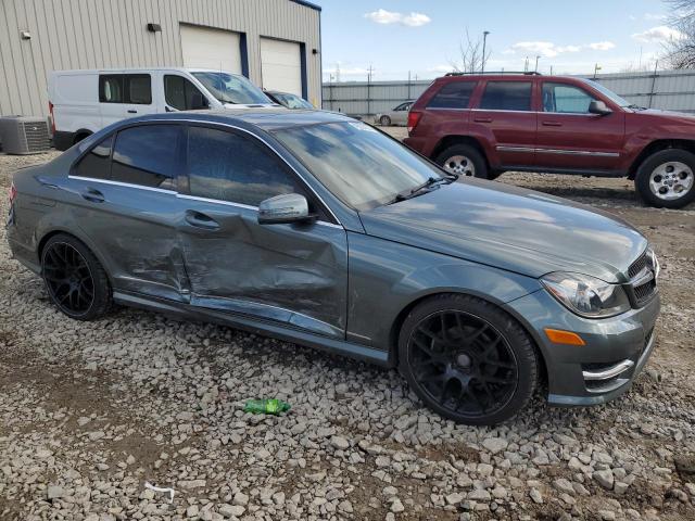 Photo 3 VIN: WDDGF8BB7CA672278 - MERCEDES-BENZ C-CLASS 